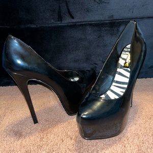 Black Patient Faux Leather Zebra Sole Platforms